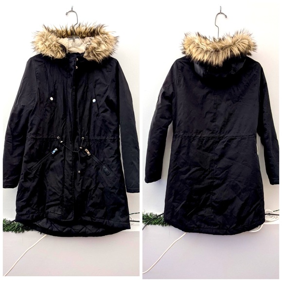 Black winter coat - Picture 1 of 1